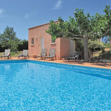 4 Bedroom Awesome In בית נופש *