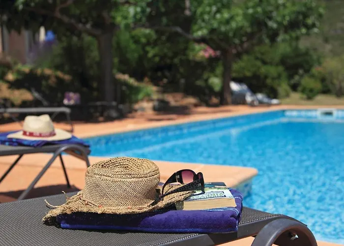 4 Bedroom Awesome In Roquebrun
