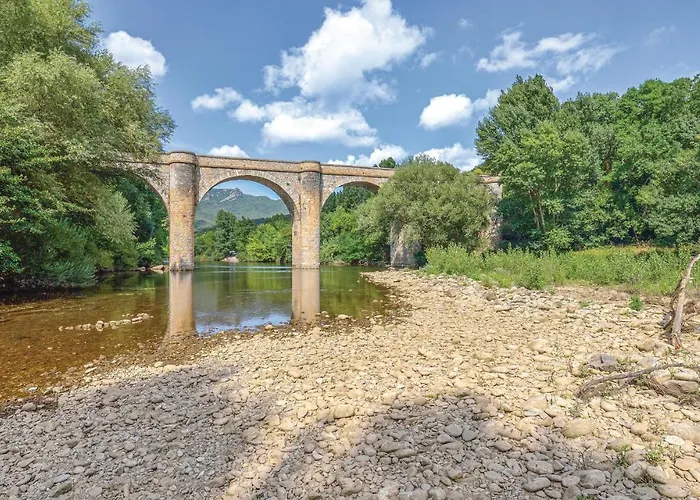 4 Bedroom Awesome In Roquebrun